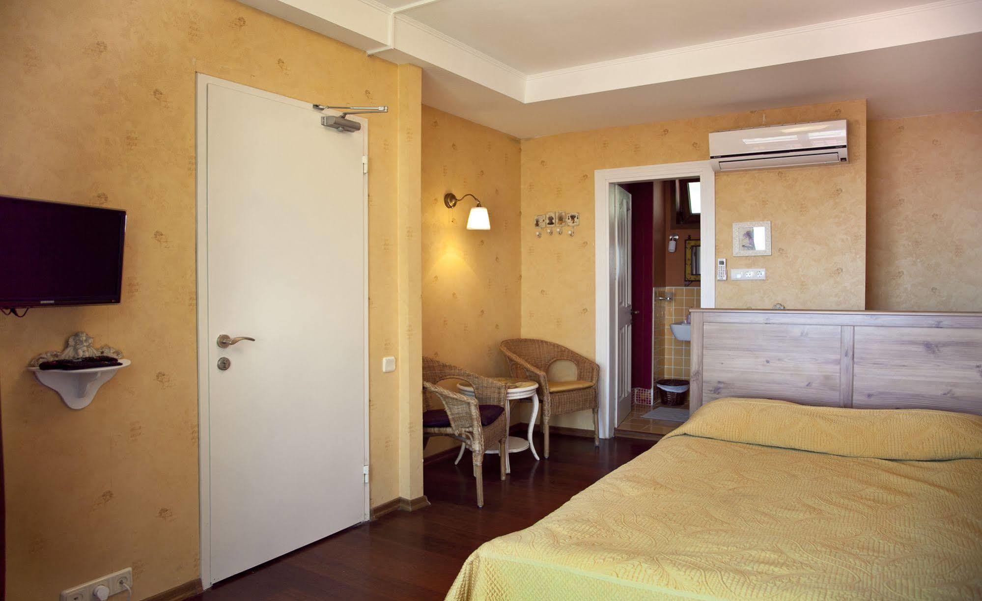 L'Isola Guesthouse (Adults Only) Heybeliada Exterior foto